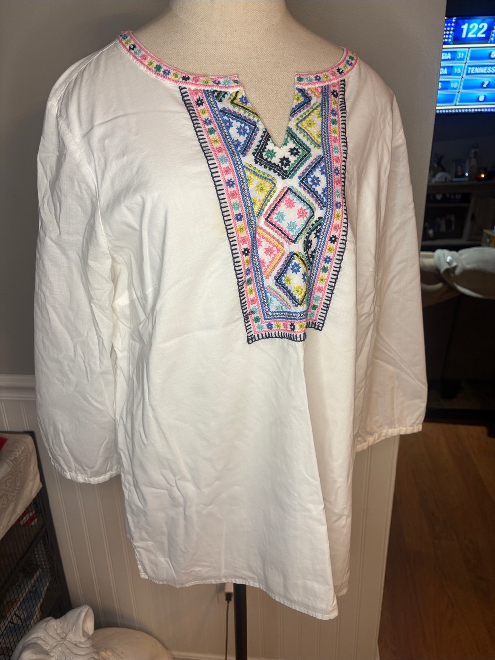 Talbots White Embroidered Popover Blouse with Multicolor Accents